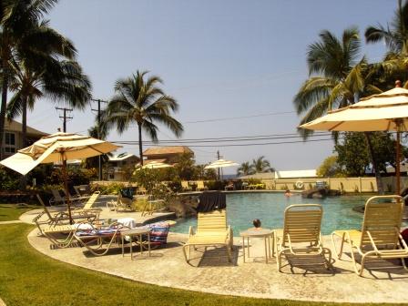 Resort pool Hawaii condo